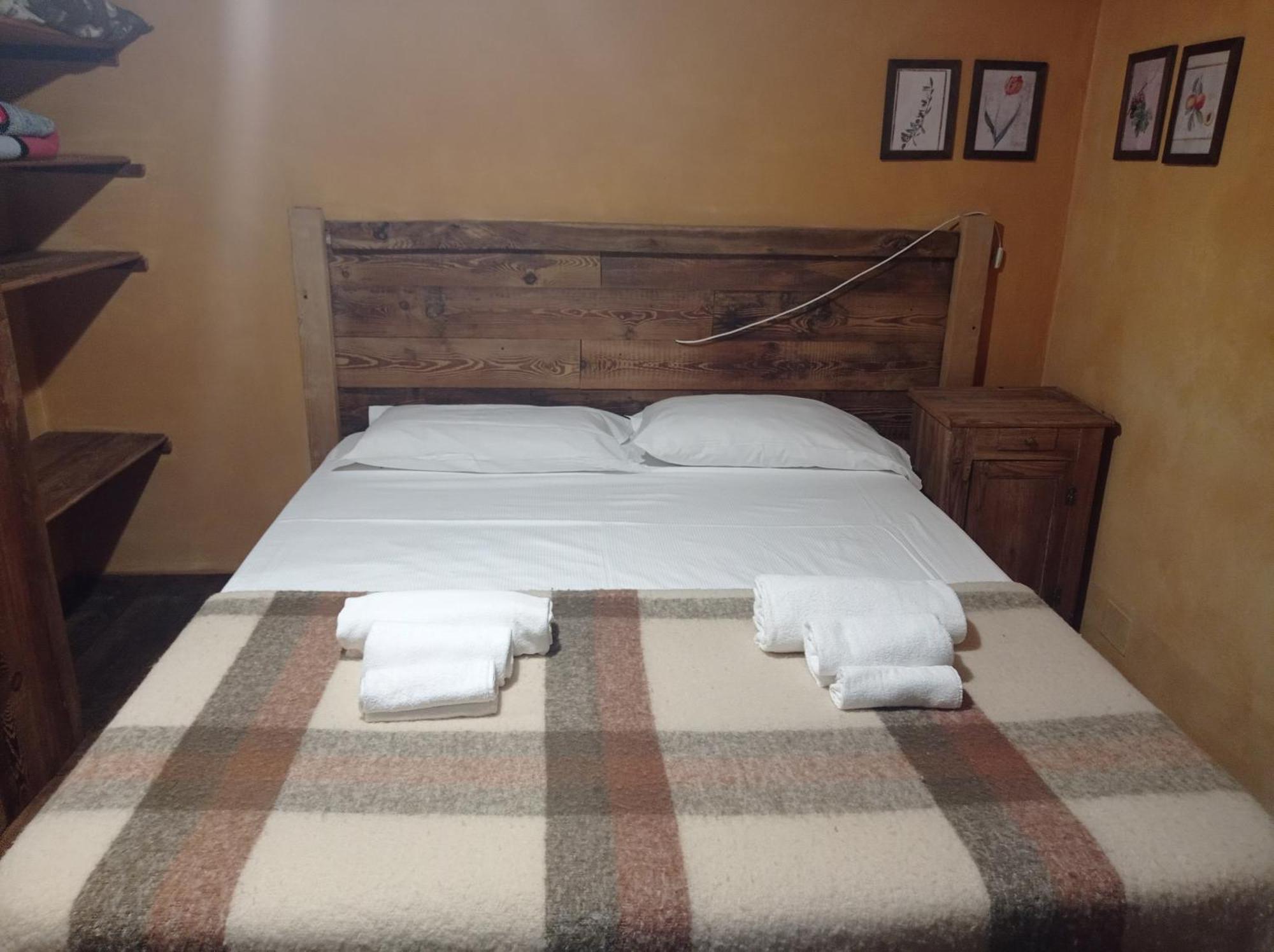 Albergo Diffuso La Marmu Osteria Della Croce Bianca مارمورا المظهر الخارجي الصورة